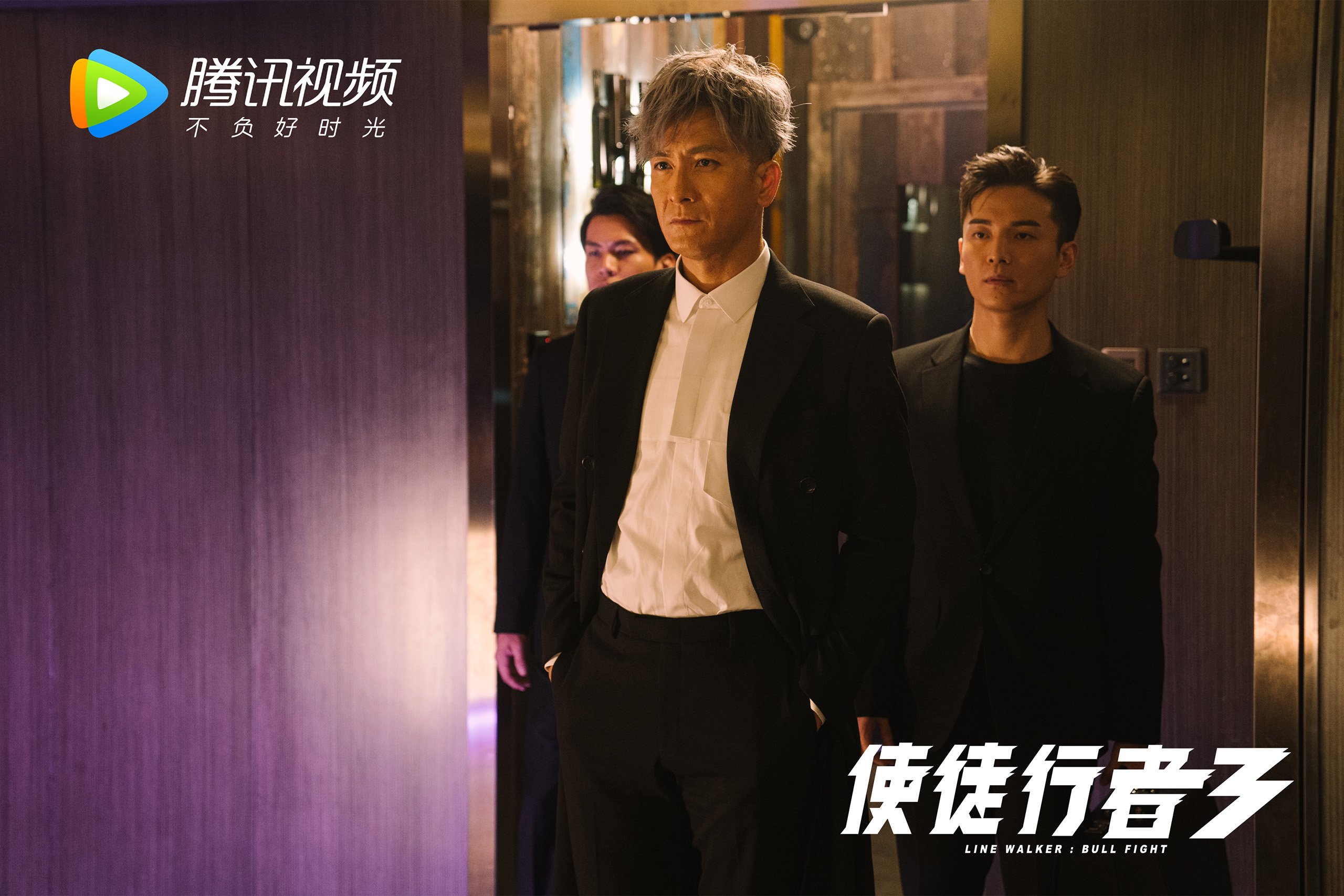 草原骑马技能比拼，传承民族牧歌的运动盛事，草原骑马表演