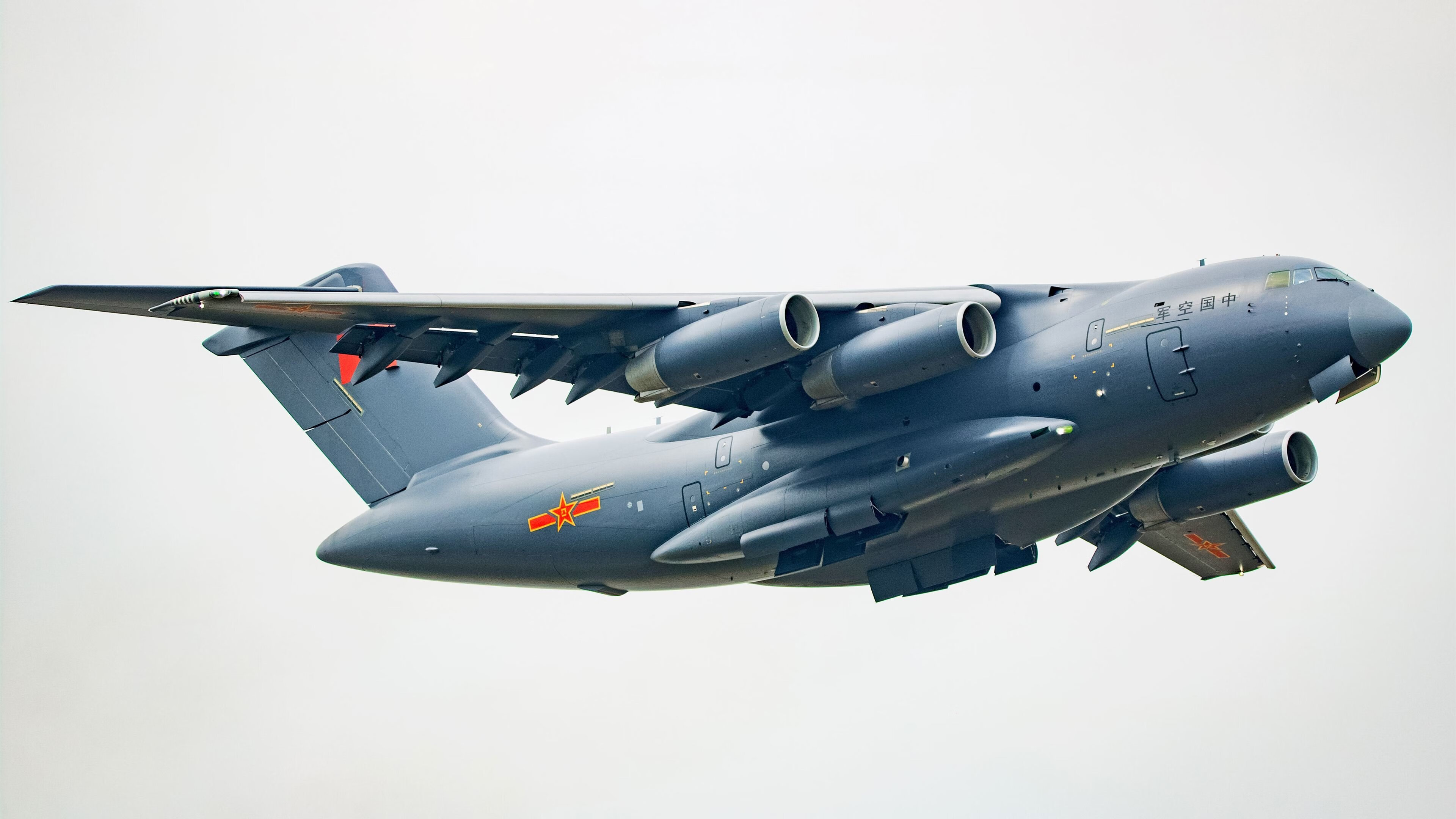 弗朗索瓦·霍尔茨豪伊泽：在场上挥洒全能技术，南非队攻防双全