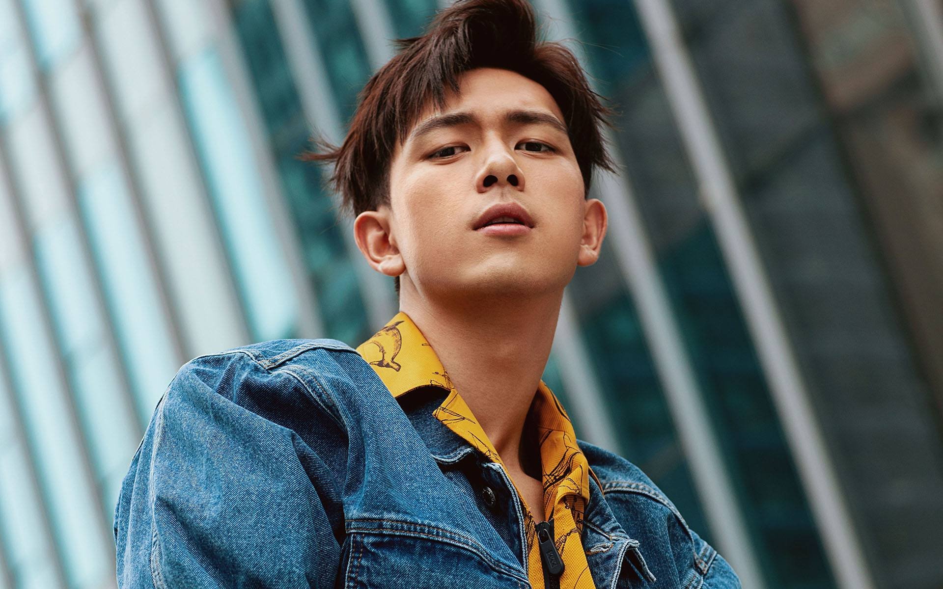 爱游戏官方-老中青三代篮球人同台交流分享成长经验与时代使命，老中青三代怎么区分