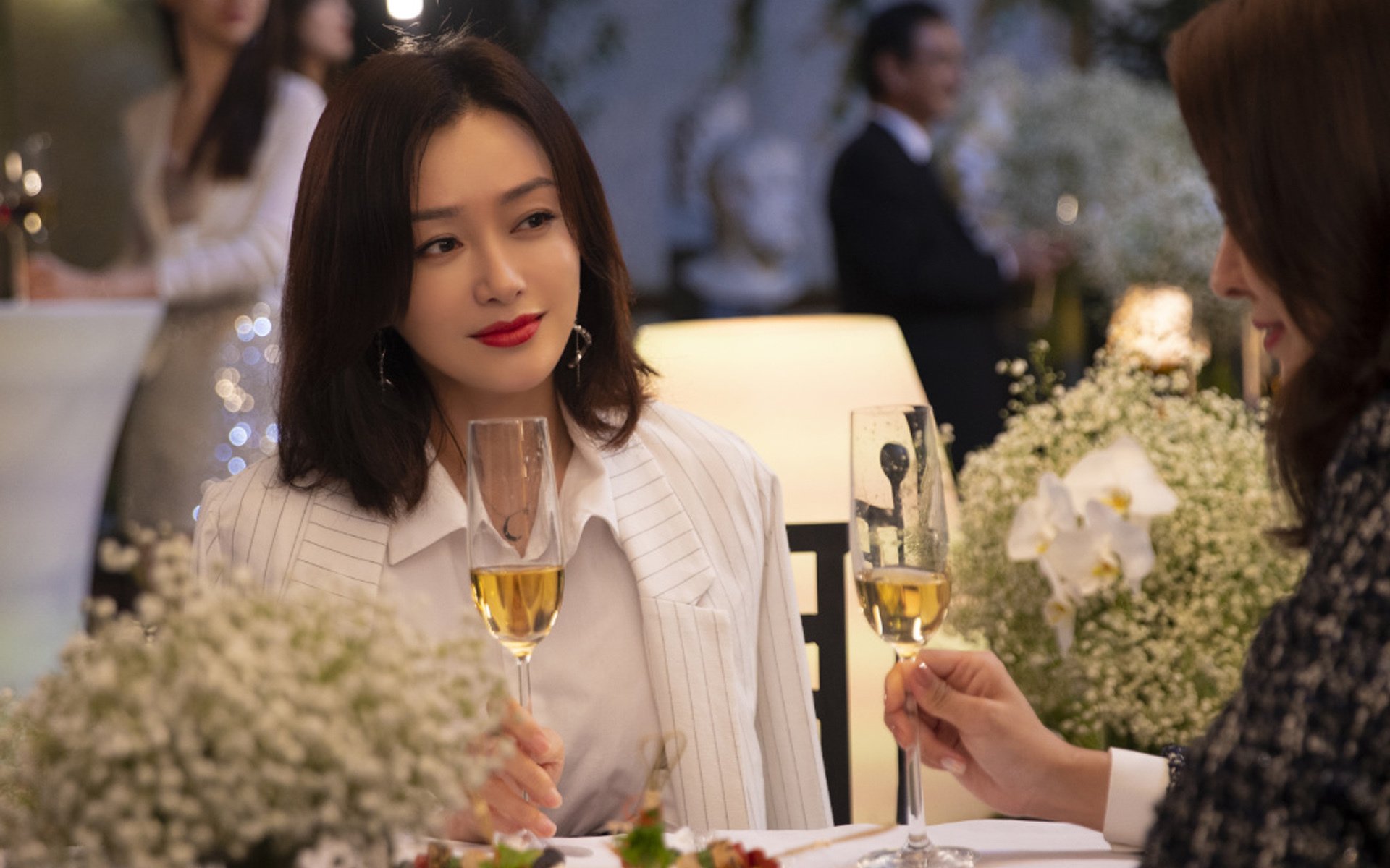 爱游戏官方网站-英超转会窗最后48小时追踪，英超转会期结束时间