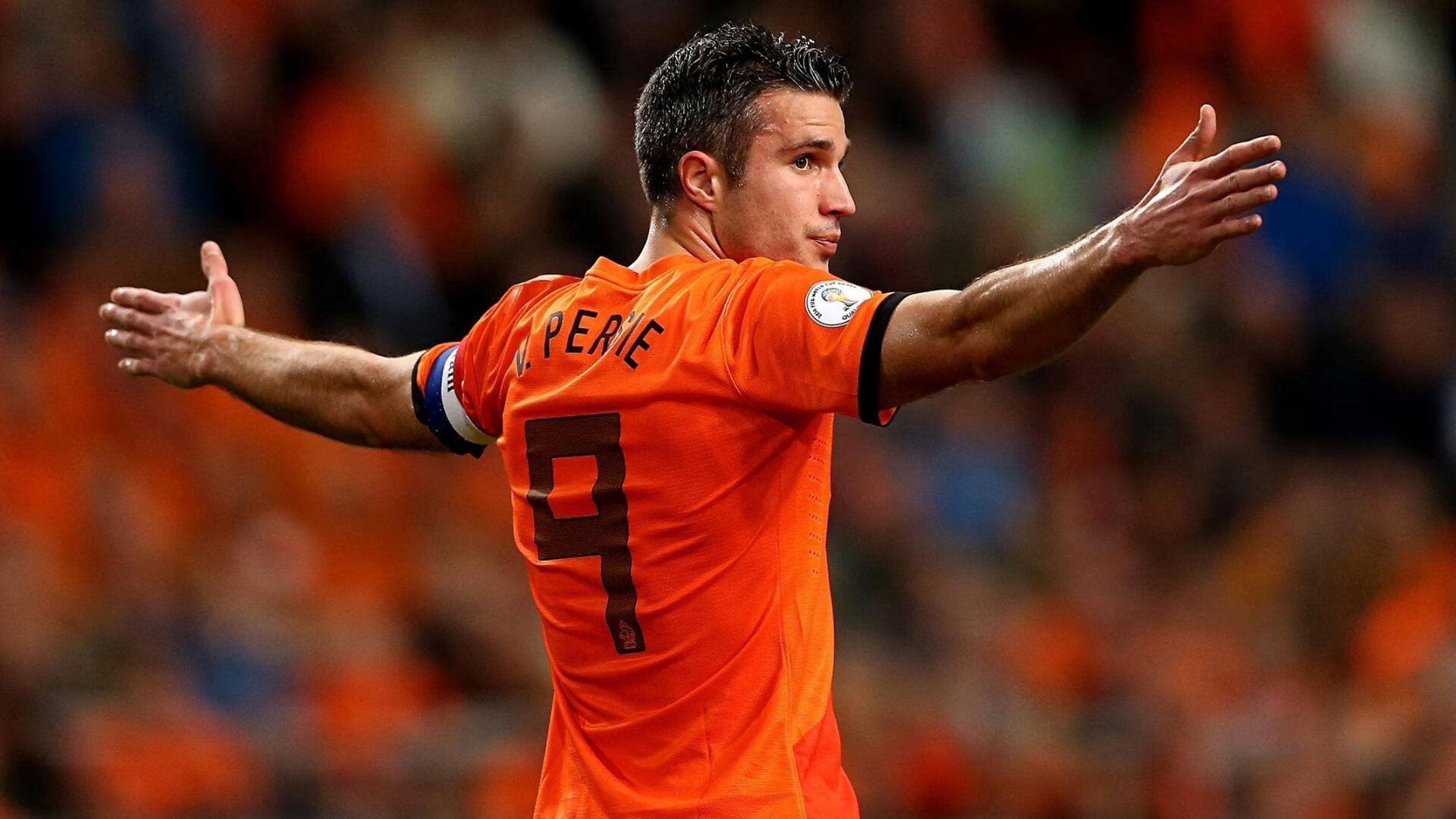 2000年NBA总决赛：湖人靠“魔术师”的表现在关键第七场击败费城76人，夺冠成功。