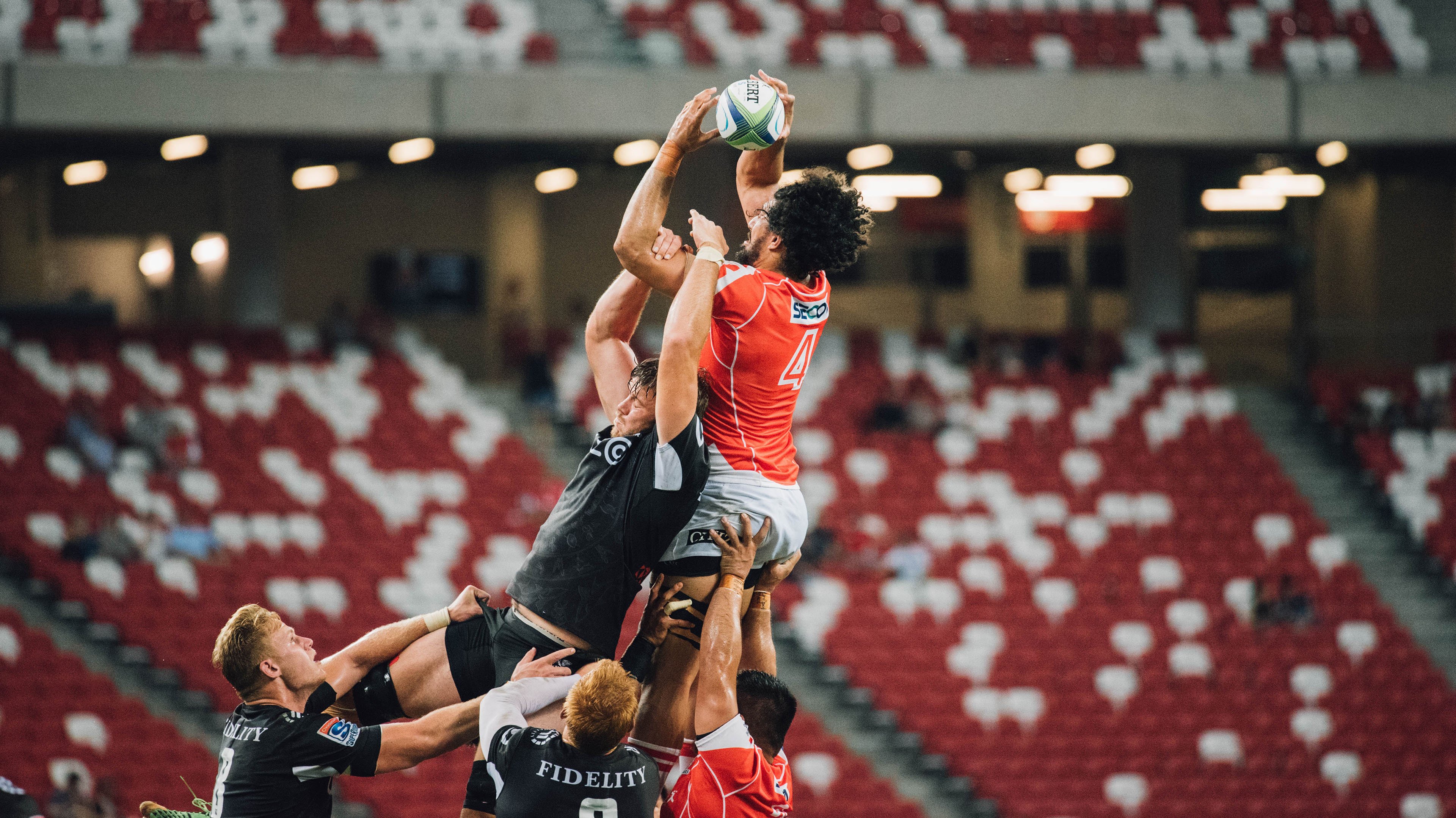 爱游戏官网充值-赛季回顾：年度最重要的五大赛事瞬间，赛季比赛